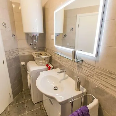 Amelia Apartament *